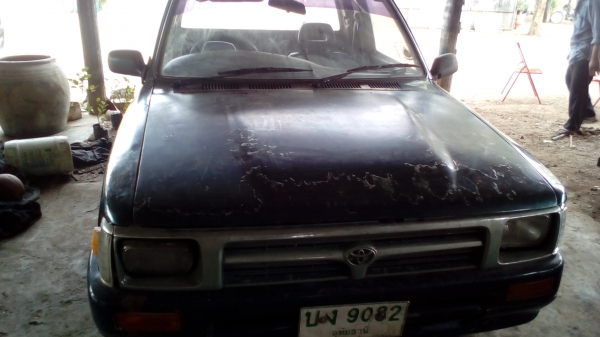 ขายTOYOTA  ไมตี้ปี04  เล่มทะเบียนพร้อมโอน0871684611