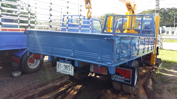 ขายหกล้อติดเครน NPR-115 แรงม้า เครนทาดาโน่ 3ตัน แอร์ เพาเวอร์ สภาพสวยพร้อมใช้ ขายหกล้อติดเครน NPR-115 แรงม้า เครนทาดาโน่ 3ตัน แอร์ เพาเวอร์ สภาพสวยพร้อมใช้