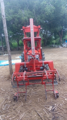 ขายดาวน์รถคีบคูโบต้า 47 แรง ขายดาวน์รถคีบคูโบต้า 47 แรง