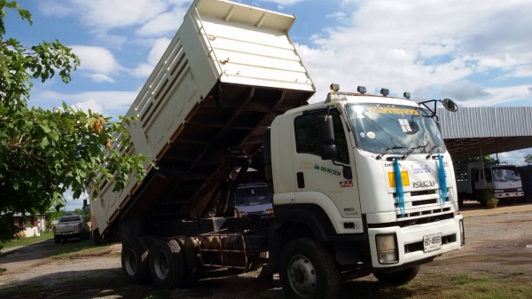 ขายรถพ่วง ISUZU เครื่อง 360 แรง ปี 52 กระบะดัมพ์สามมิตร ลูก 2 เพลา ทะเบียนพร้อม