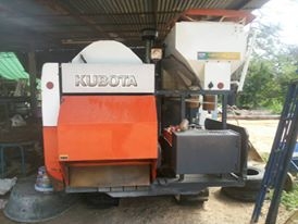 รถฝากขาย รถเกี่ยวข้าวคูโบต้า DC 60 PLUS นิ้วสปริง ปี 54 รถฝากขาย รถเกี่ยวข้าวคูโบต้า DC 60 PLUS นิ้วสปริง ปี 54