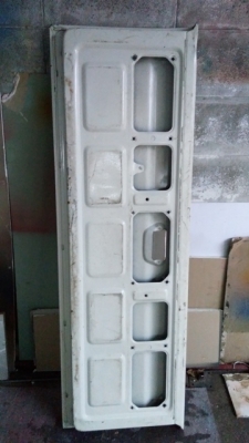 Toyota  D4D ฝาปิดท้ายกระบะ เปิดกลาง