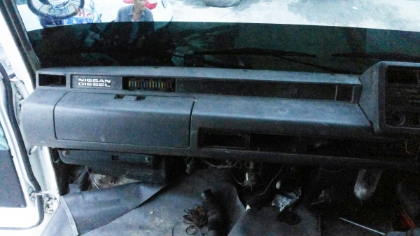 หัวลาก UD 290 สนใจโทร 088-5515555 หัวลาก UD 290 สนใจโทร 088-5515555