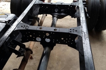 ขายหัวแชสซีหกล้อ ISUZU NPR เครื่อง 150 แรง ปี 53 ช่วงยาว 5 เมตร ทะเบียนพร้อม