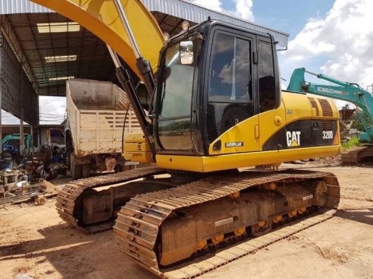 ขายคับCAT 320D 8,000ชม ปั๊มดี เอวแน่น ช่วงล่างเปลี่ยนใหม่หมดยกชุด เล่มทะเบียน