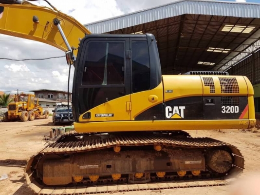 ขายคับCAT 320D 8,000ชม ปั๊มดี เอวแน่น ช่วงล่างเปลี่ยนใหม่หมดยกชุด เล่มทะเบียน