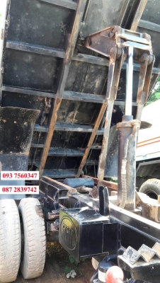 ขายคู่กัน(ไม่แยกขาย) รถดั้มพ์ 6 ล้อ HINO ขายคู่กัน(ไม่แยกขาย) รถดั้มพ์ 6 ล้อ HINO