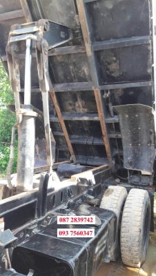 ขายคู่กัน(ไม่แยกขาย) รถดั้มพ์ 6 ล้อ HINO ขายคู่กัน(ไม่แยกขาย) รถดั้มพ์ 6 ล้อ HINO