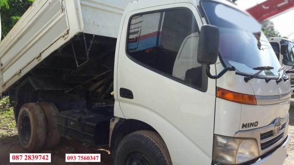 ขายคู่กัน(ไม่แยกขาย) รถดั้มพ์ 6 ล้อ HINO ขายคู่กัน(ไม่แยกขาย) รถดั้มพ์ 6 ล้อ HINO