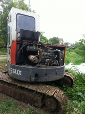 รถตัก รุ่นIHI ราคา 260,000 บ. รถอยู่สายใหม