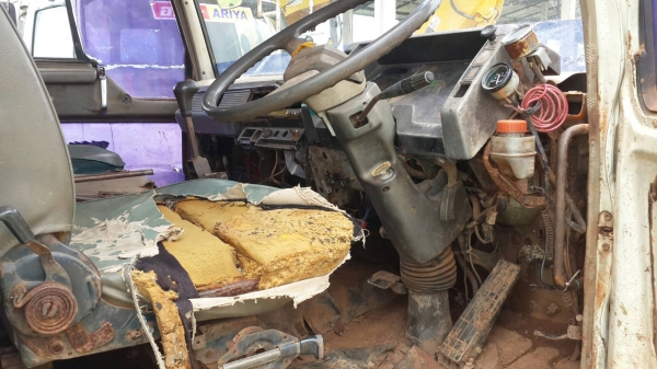 ขายด่วนสิบล้อ2เพลาหางเทรนเลอร์ขึ้นแม็คโคร320สบาย KT725วางหัวMITSUนาคาเบาๆโทร0856842587