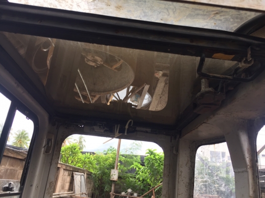 ตู้ komatsu pc 20-8