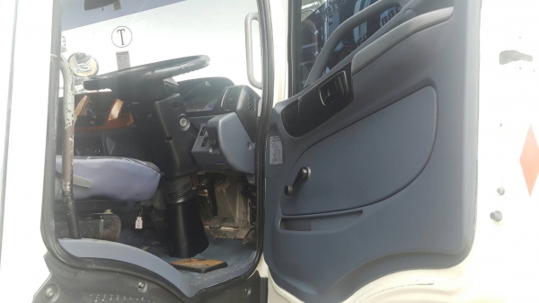 ขายด่วนสิบล้อเพลาเดียวกะบะพื้นเรียบ220แรงเมกก้า สภาพสวยเดิมๆบางๆ ขายด่วนสิบล้อเพลาเดียวกะบะพื้นเรียบ220แรงเมกก้า สภาพสวยเดิมๆบางๆ