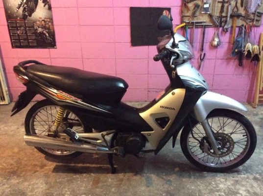 รถบ้าน Wave 100s สตาร์ทเท้า รุ่นท้ายดำ ตัวสุดท้าย