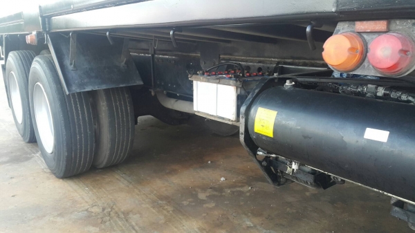 ขายด่วนเมกก้าเพลาเดียว220แรงกะบะสามมิตรไม่ดั้มยาว6.20 แต่งโฉมใหม่สวยน่าใช้ สภาพพร้อมใช้งาน