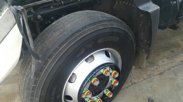 ขายด่วนเมกก้าเพลาเดียว220แรงกะบะสามมิตรไม่ดั้มยาว6.20 แต่งโฉมใหม่สวยน่าใช้ สภาพพร้อมใช้งาน