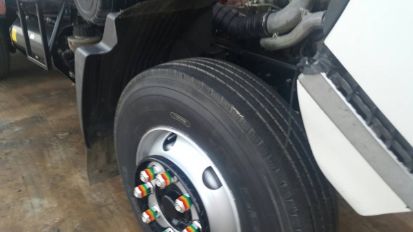 ขายด่วนเมกก้าเพลาเดียว220แรงกะบะสามมิตรไม่ดั้มยาว6.20 แต่งโฉมใหม่สวยน่าใช้ สภาพพร้อมใช้งาน