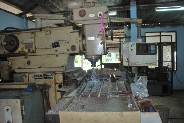 cnc makino fanuc omc พร้อมใช้งาน