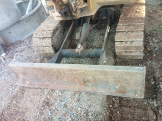 ลดราคา KOMATSU ขนาด PC-20 รุ่น 6 เหลือ 235,000 บาท ลดราคา KOMATSU ขนาด PC-20 รุ่น 6 เหลือ 235,000 บาท