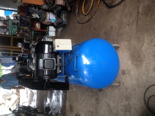 ปั้มลม SNK 300ลิตร 3สูบ