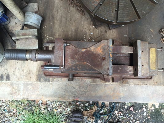 ขายปากกาไฮโดรลิค8นิ้วของใต้หวันยาว22นิ้วลงตู้มาสภาพกริบๆราคาเบาๆ