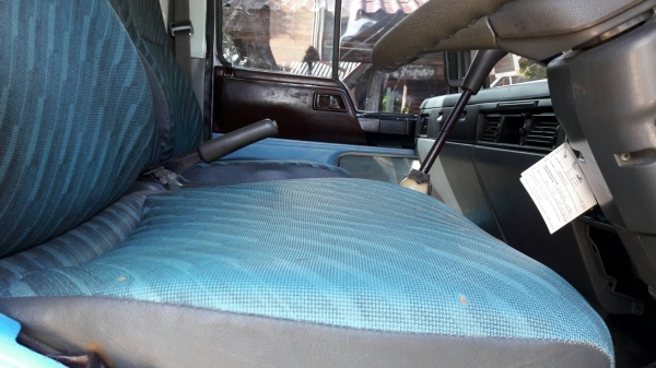 ขายราคา 490,000บ หกล้อ ฮีโน่ FC4J145ปี40 ตู้แห้ง ยาว5.50ม สภาพดีสวยพร้อมใช้ ทะเบียนพร้อมโอน ราคา490,000บ ครับ