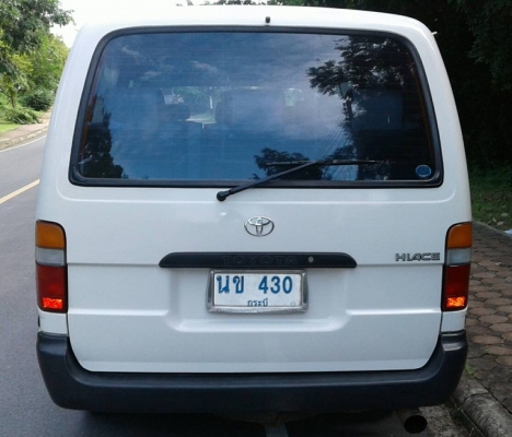 HIACE 3.0 GL เบาะ 3 แถว