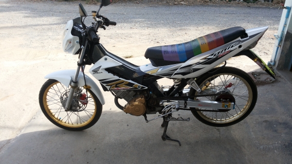 ขายมอเตอร์ไซด์ 4 จังหวะ