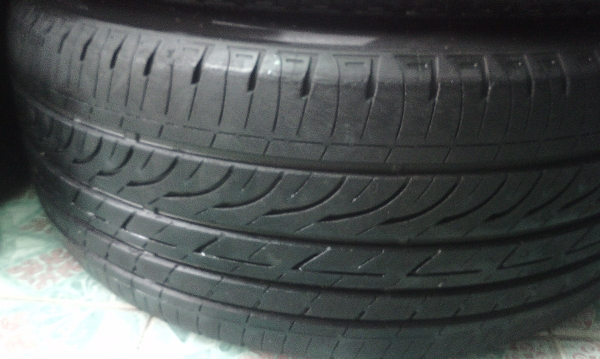 ขายยาง Bridgestone GR-90 225/45/17 ปี 12