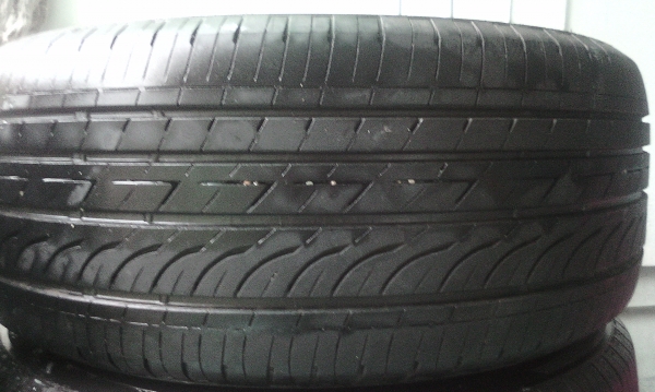 ขายยาง Bridgestone GR-90 225/45/17 ปี 12