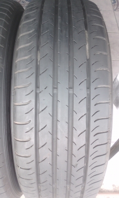 ขายคับ Dunlop SportMaxx  225/60/18 ปี 13