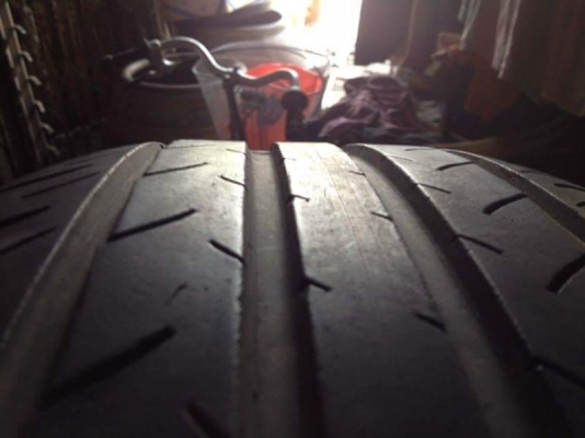 ขายคับ Dunlop SportMaxx  225/60/18 ปี 13