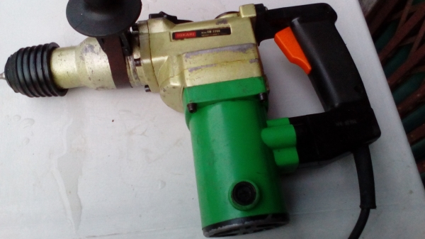 สว่านกระแทก ฮิคาริ