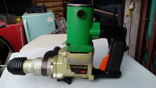 สว่านกระแทก ฮิคาริ