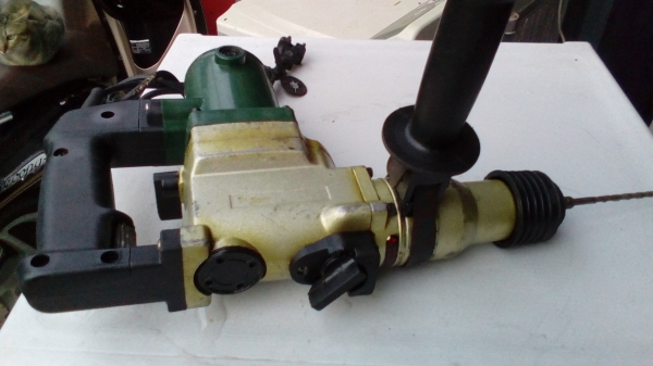 สว่านกระแทก KLASS