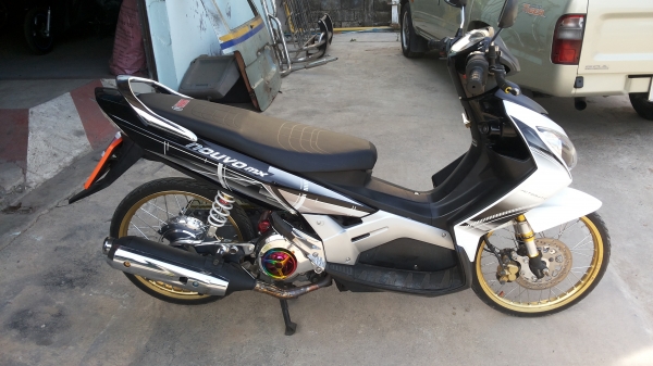 ขายมอเตอร์ไซด์ 4 จังหวะ