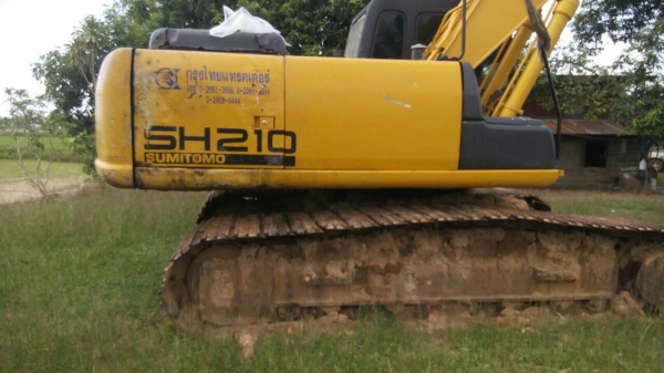 ขายรถแบคโฮ SUMITOMO SH210-3 ไมล์ 9000 ชม.เอกสารเล่มทะเบียน ราคา 1820000