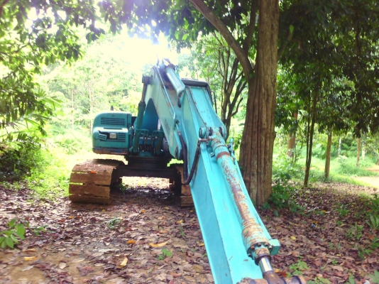 ขายรถแบคโฮ KOBELCO SK120-Vsuper ไม่มีเอกสาร ราคา 650000