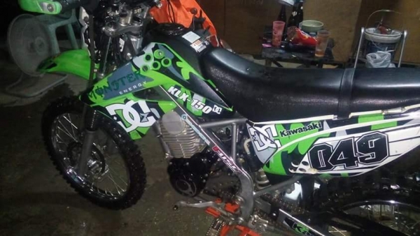 KLX150