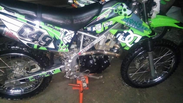 KLX150