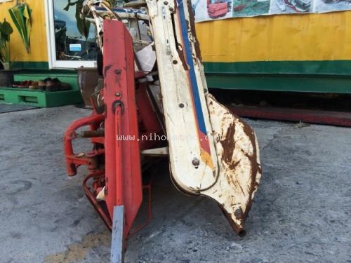 NEW รถเกี่ยวข้าวเดินตาม  YANMAR  YB35 รหัสสินค้า : 80904238  www.nihonmono.com