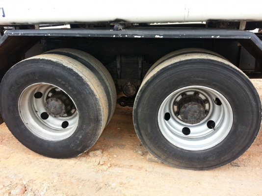 ขายISUZU DECA 2เพลา พร้อมแท้งค์ เครื่อง270แรง