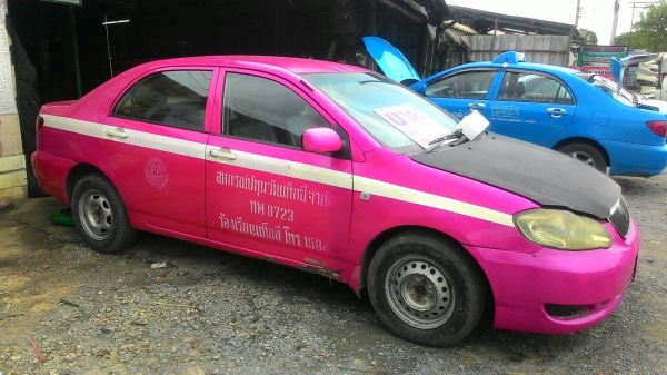 ขายรถแท็กซี่ปลดป้ายสักคัน ขายรถแท็กซี่ปลดป้ายสักคัน