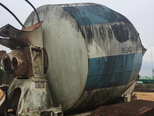 โม่ปูนโม่เปล่า...สวยดี หนา ขายตามสภาพ...