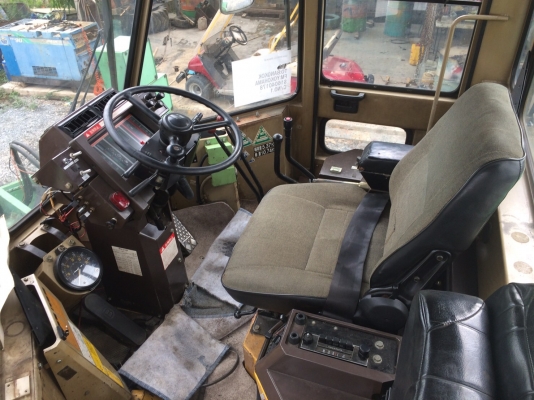 ถึงไทยแล้วครับ KOMATSU WA300-1 ซีเรียล 30,000กว่า ญี่ปุ่นแท้ โทร.086-303-9797 กู๋อ๋า ถึงไทยแล้วครับ KOMATSU WA300-1 ซีเรียล 30,000กว่า ญี่ปุ่นแท้ โทร.086-303-9797 กู๋อ๋า