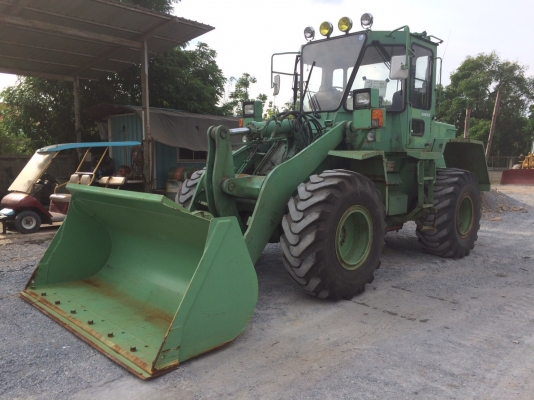 ถึงไทยแล้วครับ KOMATSU WA300-1 ซีเรียล 30,000กว่า ญี่ปุ่นแท้ โทร.086-303-9797 กู๋อ๋า