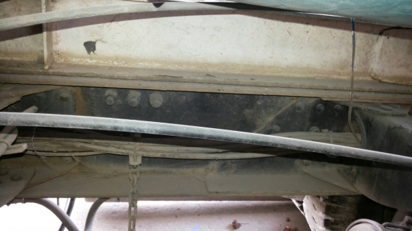 รถ 10 ล้อ VOLVO  โม่ปูน  320 แรงม้า. ปี 45.    สนใจติดต่อ  081 - 6079515