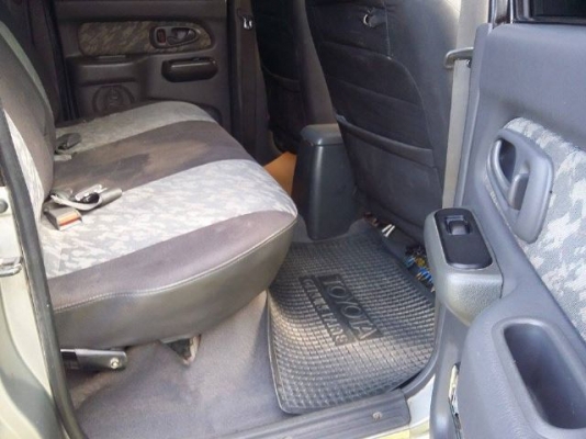 สตาด้าแกรนดิส 4 ประตูโฟล์วิลปี2001 เครื่องเดิม 2800 ทะเบียนพร้อมโอน สตาด้าแกรนดิส 4 ประตูโฟล์วิลปี2001 เครื่องเดิม 2800 ทะเบียนพร้อมโอน