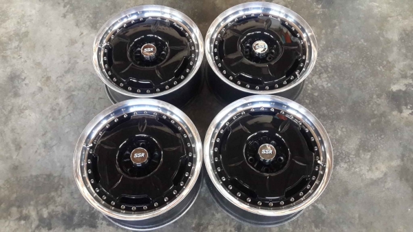 ล้อ RAYS ENG แท้ สไตล์ Vip น้ำหนักเบา ขอบ 17 ใส่ 5 รู 114 กว้าง 7.5 นิ้ว