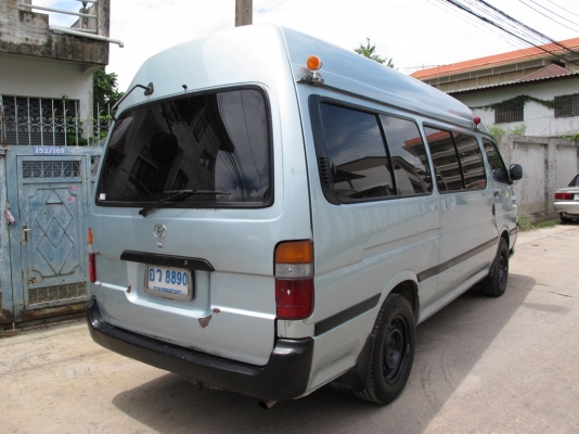 Toyota Hiace หัวจรวด Commuter 3.0 Toyota Hiace หัวจรวด Commuter 3.0